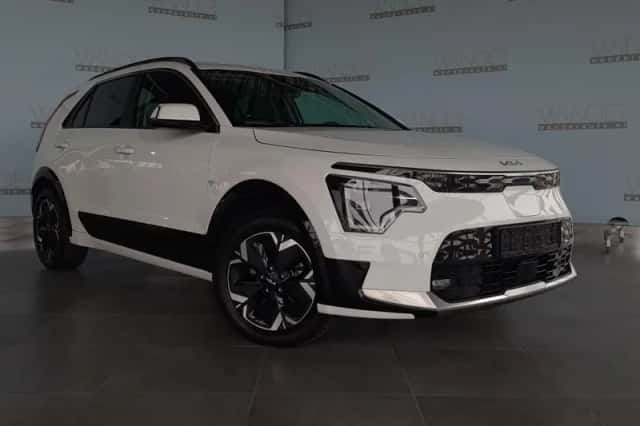 Kia Niro EV (2023) thumbnail 1