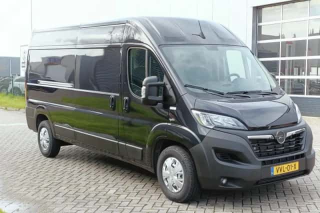Opel Movano (2023) thumbnail 1