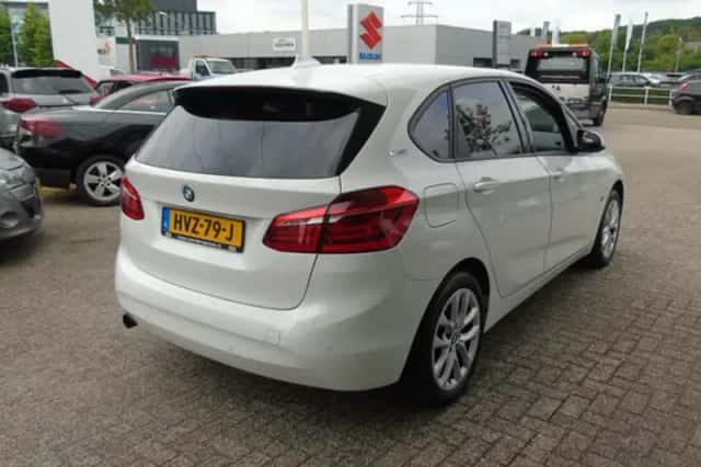 BMW 2-Serie Active Tourer (2017) thumbnail 5