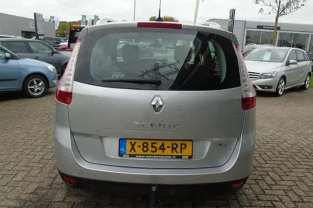 Renault Grand Scénic (2013) thumbnail 6