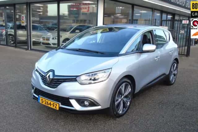 Renault Scénic (2016) thumbnail 1