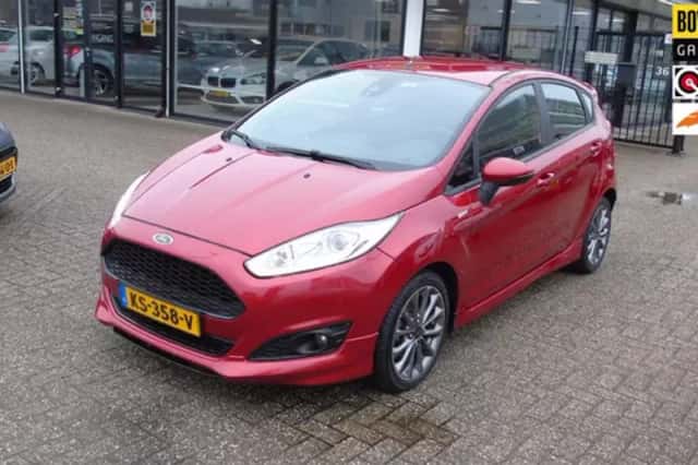 Ford Fiesta (2016) thumbnail 1