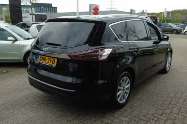 Ford S-Max (2018) thumbnail 5