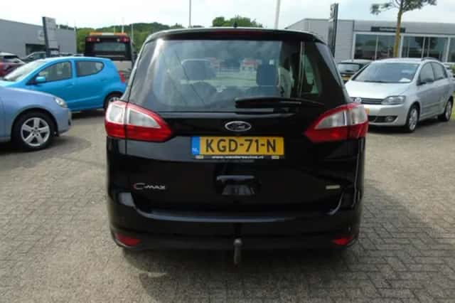 Ford Grand C-Max (2017) thumbnail 6
