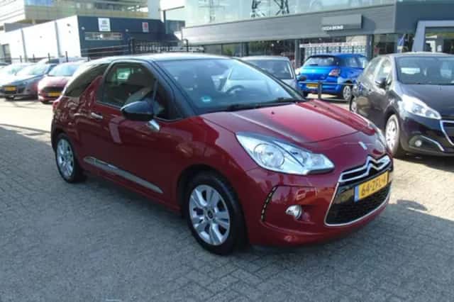 Citroën DS3 (2012) thumbnail 3