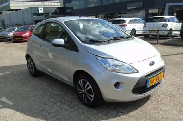Ford Ka (2010) thumbnail 3