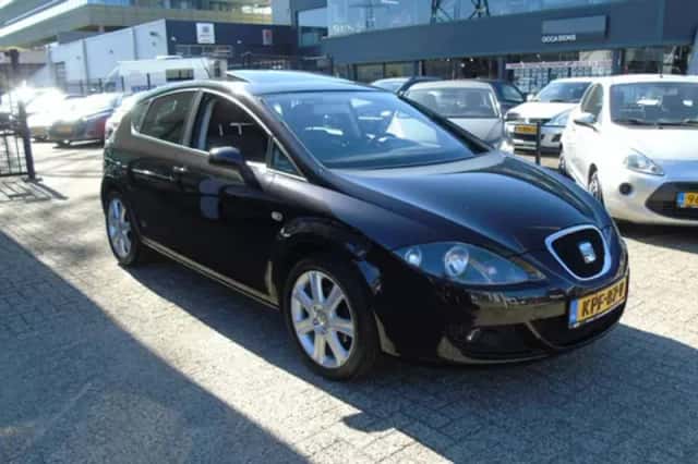 SEAT Leon (2008) thumbnail 3