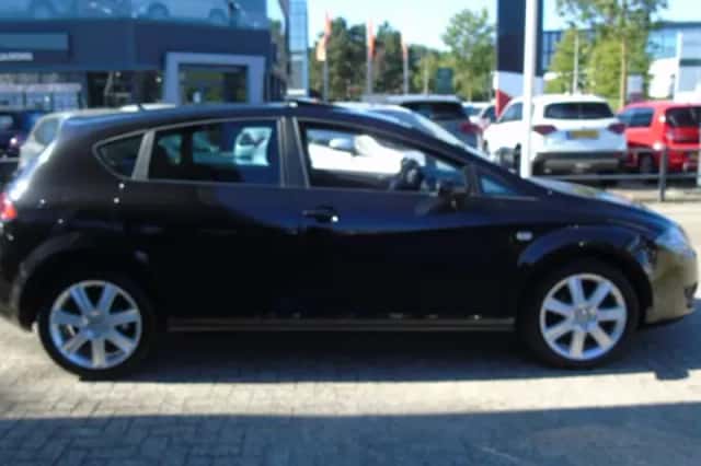 SEAT Leon (2008) thumbnail 4