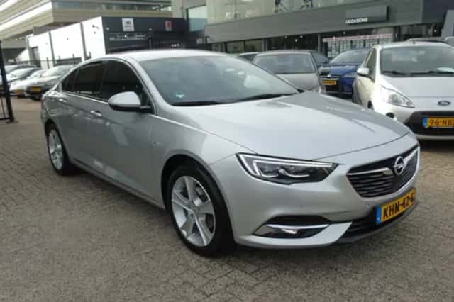 Opel Insignia (2019) thumbnail 3
