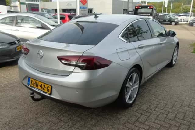 Opel Insignia (2019) thumbnail 5
