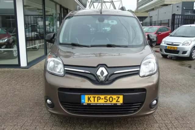 Renault Kangoo (2015) thumbnail 2