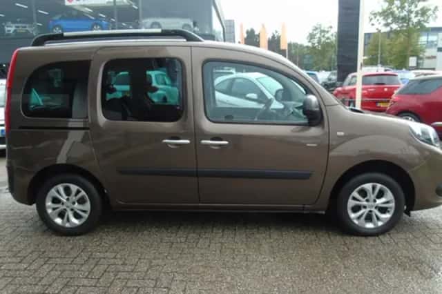 Renault Kangoo (2015) thumbnail 4