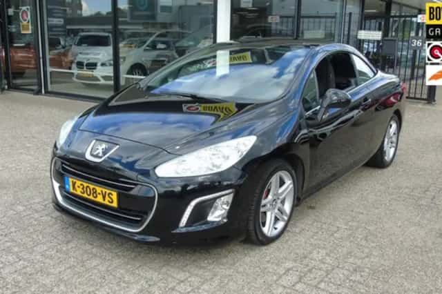 Peugeot 308 (2012) thumbnail 1