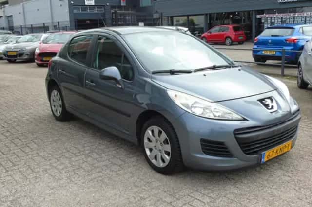 Peugeot 207 (2010) thumbnail 3
