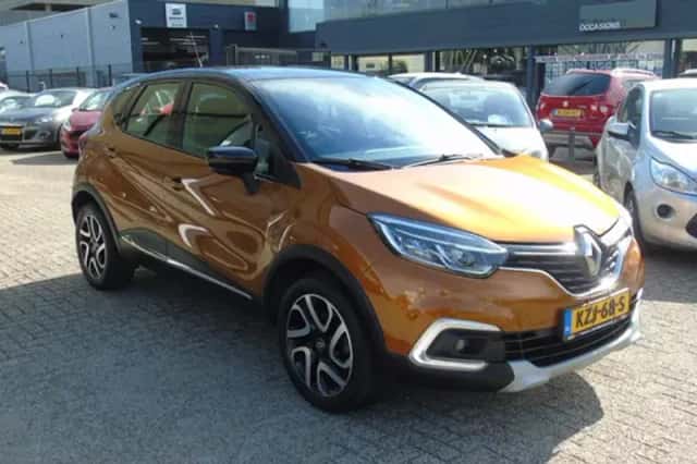 Renault Captur (2017) thumbnail 3
