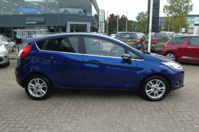 Ford Fiesta (2016) thumbnail 4
