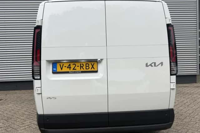 Kia PV5 (2026) thumbnail 4