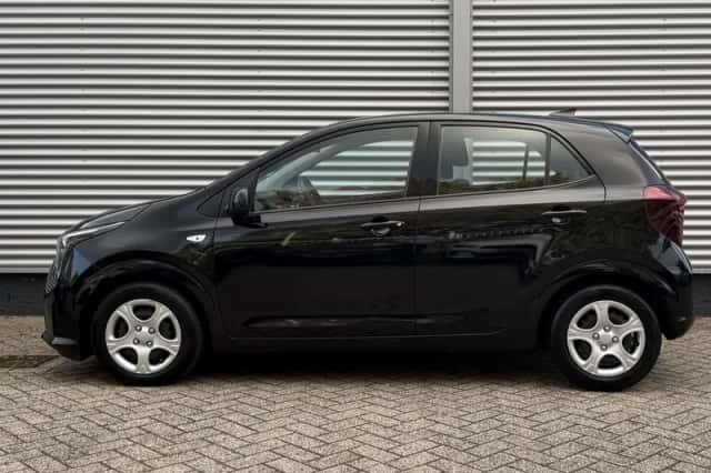 Kia Picanto (2025) thumbnail 2