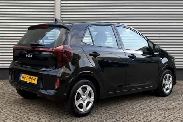 Kia Picanto (2025) thumbnail 5