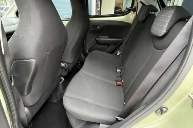 Peugeot 108 (2021) thumbnail 4