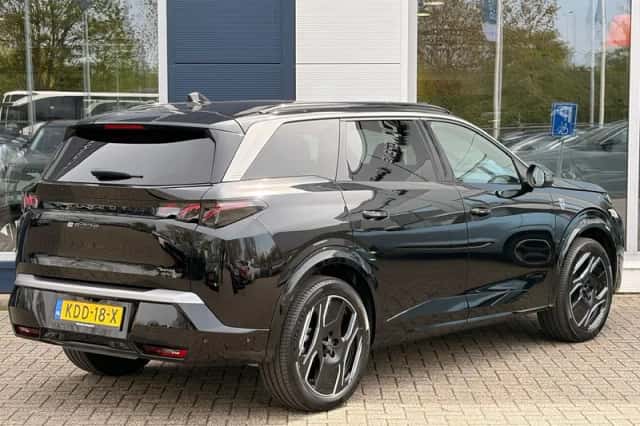 Peugeot E-5008 (2026) thumbnail 3