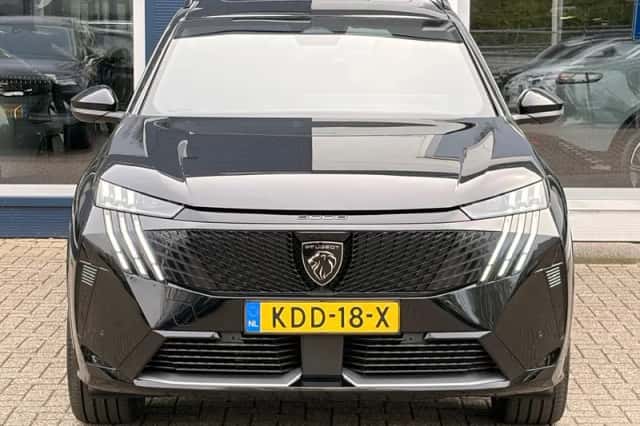 Peugeot E-5008 (2026) thumbnail 6