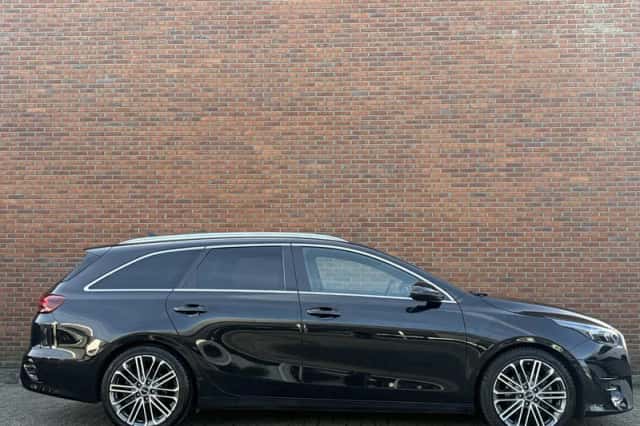 Kia Ceed (2023) thumbnail 4