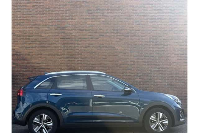 Kia Niro (2021) thumbnail 4