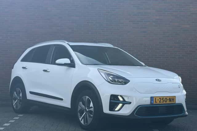 Kia Niro EV (2021) thumbnail 3