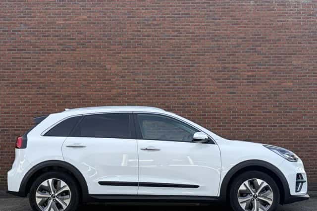 Kia Niro EV (2021) thumbnail 5
