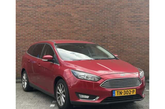 Ford Focus (2017) thumbnail 2