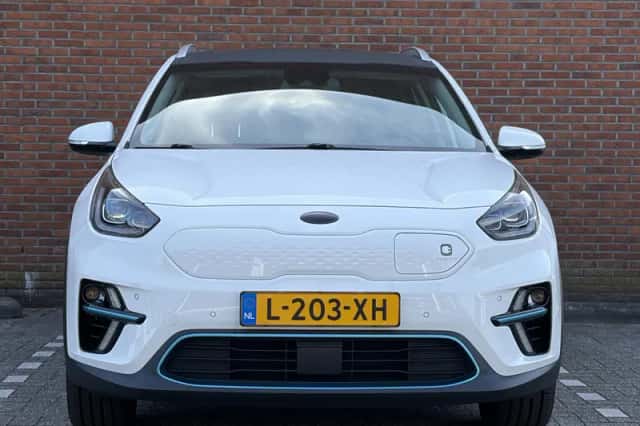 Kia Niro EV (2021) thumbnail 2