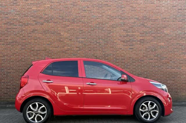 Kia Picanto (2022) thumbnail 4