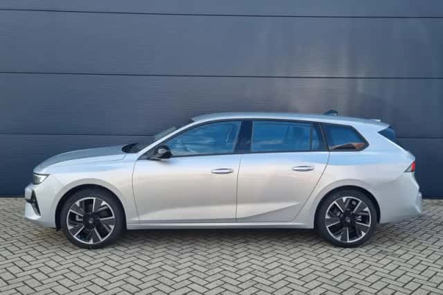 Opel Astra (2025) thumbnail 2