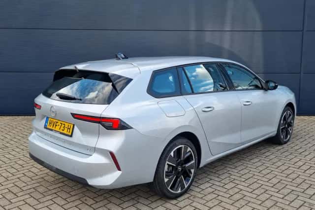 Opel Astra (2025) thumbnail 5