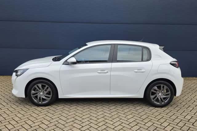 Peugeot 208 (2021) thumbnail 2