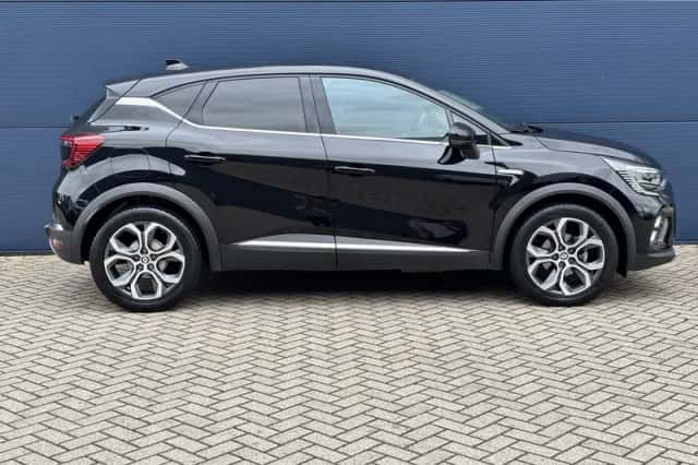 Renault Captur (2024) thumbnail 4