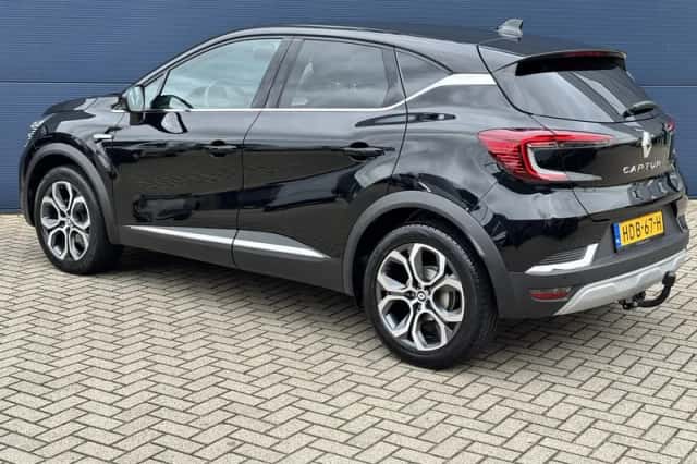 Renault Captur (2024) thumbnail 6