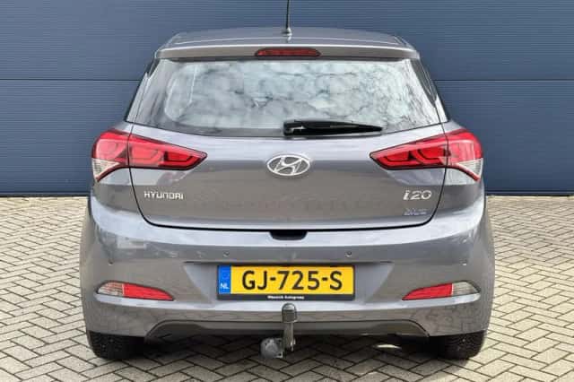 Hyundai i20 (2015) thumbnail 5