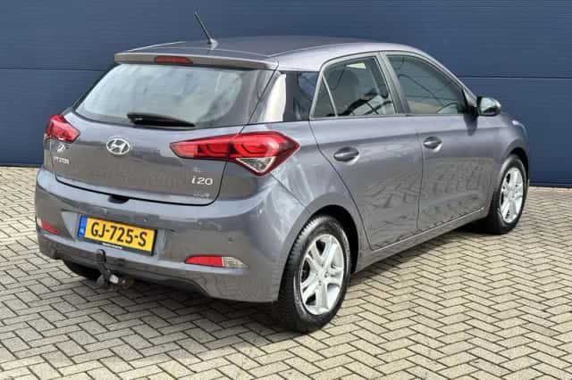 Hyundai i20 (2015) thumbnail 6