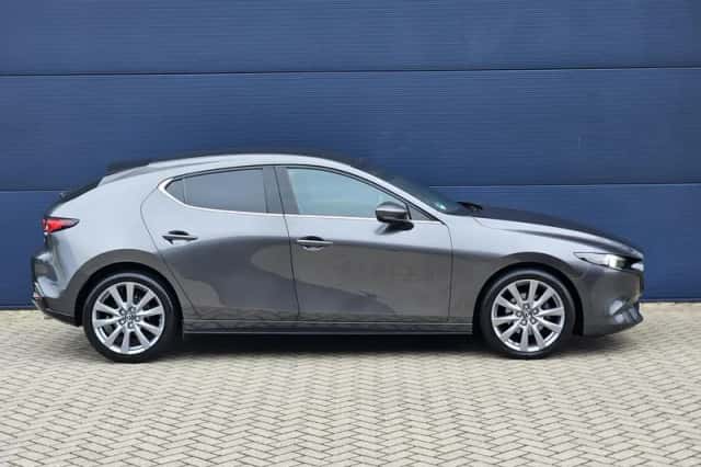 Mazda 3 (2024) thumbnail 4
