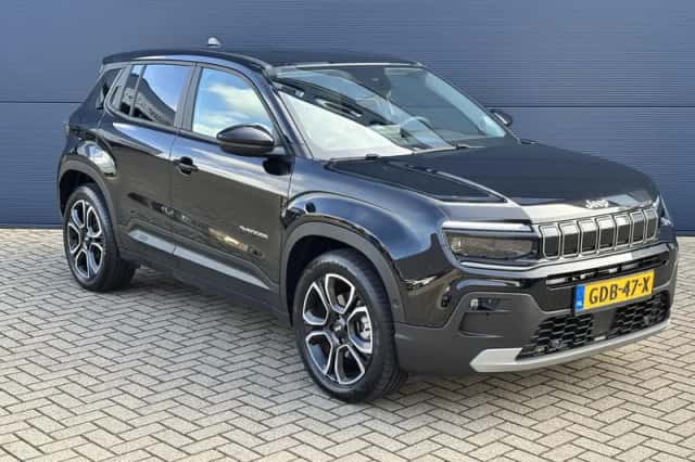 Jeep Avenger (2024) thumbnail 3