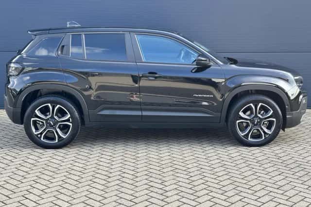 Jeep Avenger (2024) thumbnail 4