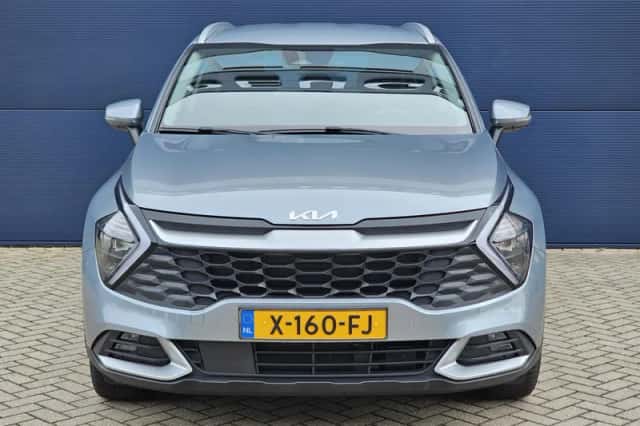 Kia Sportage (2023) thumbnail 2