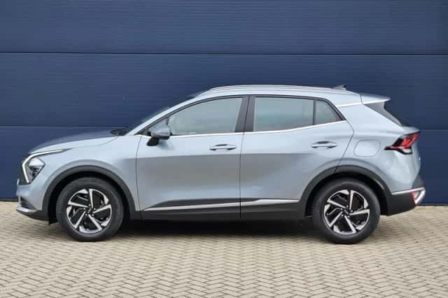 Kia Sportage (2023) thumbnail 5