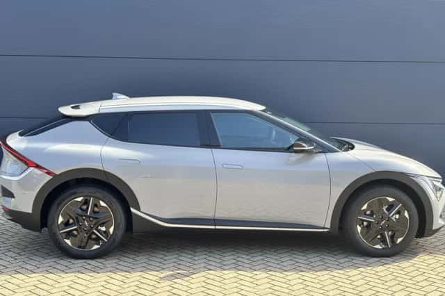 Kia EV6 (2026) thumbnail 4