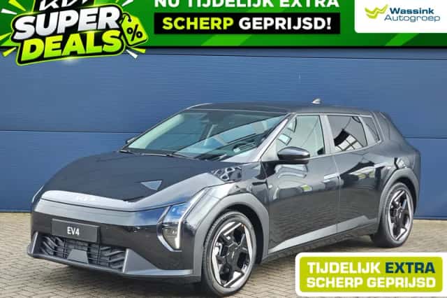 Kia EV4 (2026) thumbnail 1