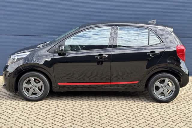 Kia Picanto (2021) thumbnail 4