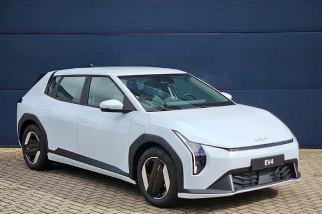 Kia EV4 (2026) thumbnail 3