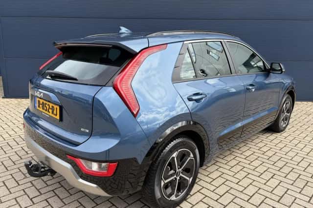Kia Niro (2022) thumbnail 3